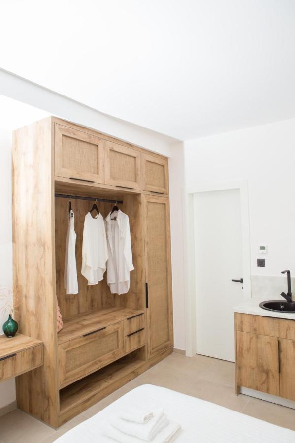 Le Quartier Comfy Studios Parga Luaran gambar
