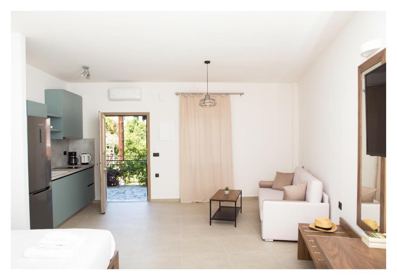 Le Quartier Comfy Studios Parga Luaran gambar